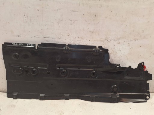 cover lower cover chassis right 748158699R DACIA SANDERO III 2021
