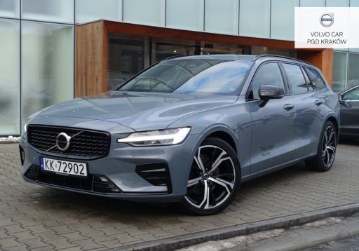 Volvo V60 II  2022