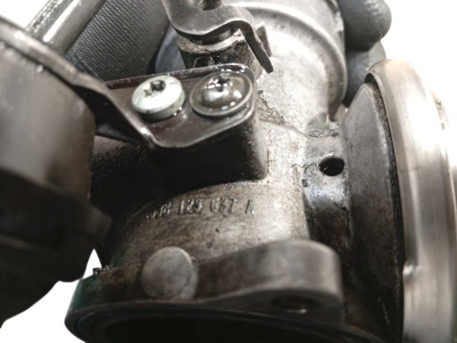 Vanne EGR VW PASSAT B5 FL 1.9 TDI AVF 038129637A