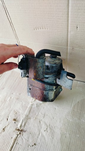 MAZDA 3 BL 08-13 poklopač filtera goriva 2.2 MZR