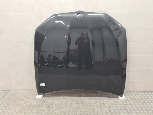 BMW M5 F90 originál bonnet C17