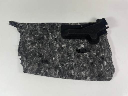 Dodge Challenger 15+ cover below deske rozdzielcza