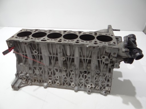 BLOK of the engine BMW E60 3.0 D 306D3 7792822