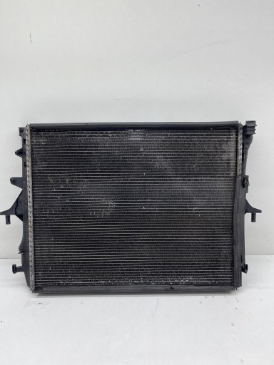 AUDI Q7 4L 3.0 TDI hladnjak vode CALA SZCZELNA OEM!