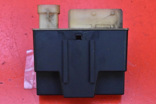 relay plugs ZAROWYCH 9652021180 CITROEN C5 II X7 III 2.0 HDI 140 KM