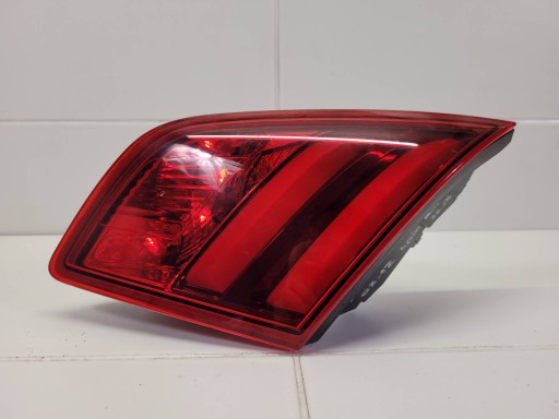 light rear to the bonnet right side Peugeot 308 2 2016 9677818280