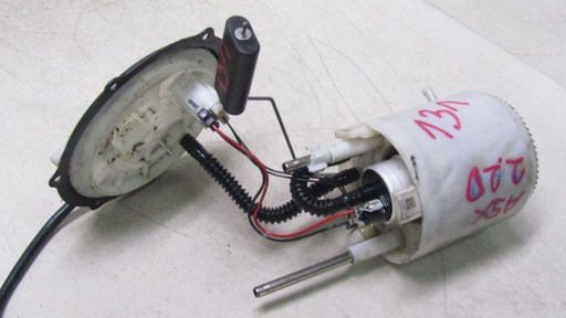 148/131 - MITSUBISHI ASX 2.2 D ПАЛИВНИЙ НАСОС 1760A346 10-18