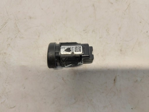 Skoda Elroq 5LJ iV85 , SUV 5D 2025r switch START-STOP 3V0905217A