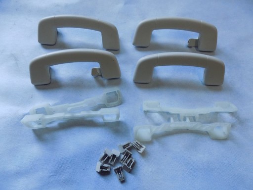 3G0857643B 3G0857607B - DW PASSAT B8 ручки потолка 3G0857643 3G0857607