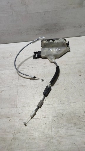 Peugeot 208 II 23r 1.2 rear part side right lock door