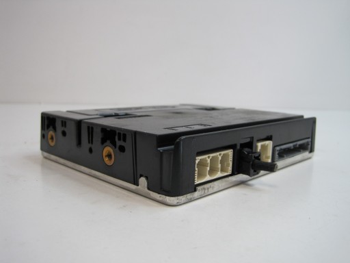 Модуль радиоконтроллера телефона toyota lexus 86740-47260