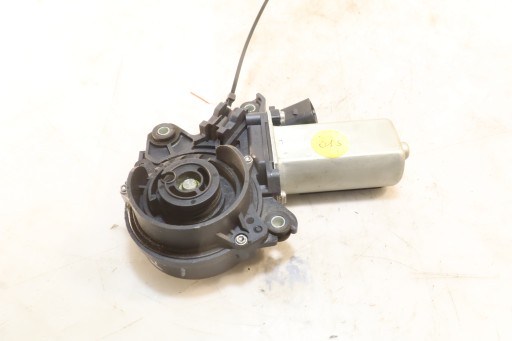 Электродвигатель закрытия замка левой задней части, audi a8 d4 3j3841b