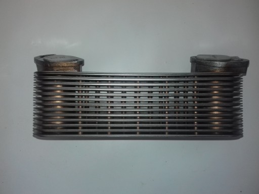 FE21051 - Масляный радиатор Мерседес Неоплан Сетра.