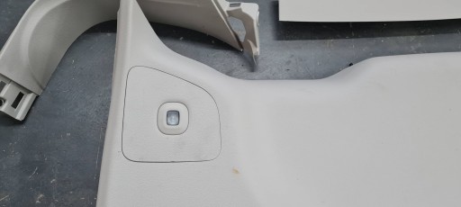 Chrysler Pacifica 2022 cover side bonnet boot rear part 6PP36PD2AA