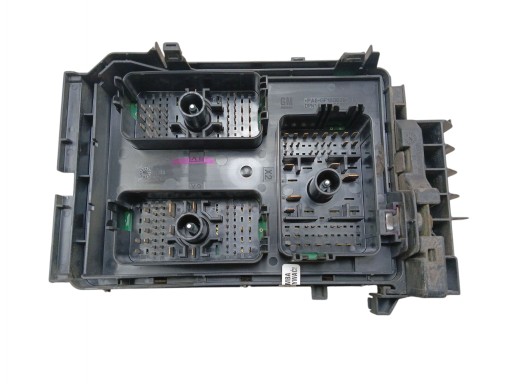 fuse box OPEL ASTRA V K (2015-2019) 39069685