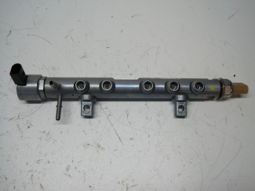 injection ramp RANGE ROVER EVOQUE 2,0D M4D3-9D280-AD