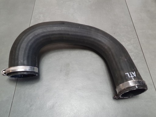 Audi Q8 hadice intercoolera 4M0145738N