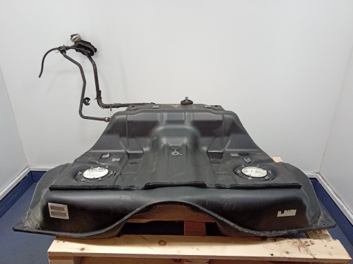 CL63 AMG W216 бак топливный бак A2164703301