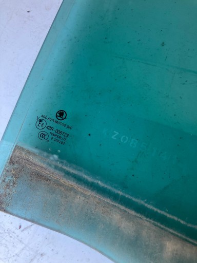 window door right rear part SKODA FABIA III HB 18ROK CIEMNA