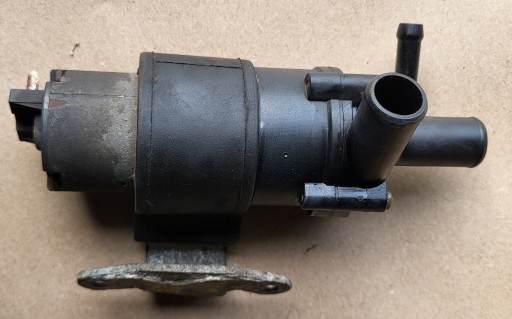 pump circulation of water supplementary CYRKULACJI MERCEDES E W210 original