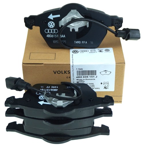 4B0 698 - Оригинальные передние тормозные колодки VW PASSAT B5 FL