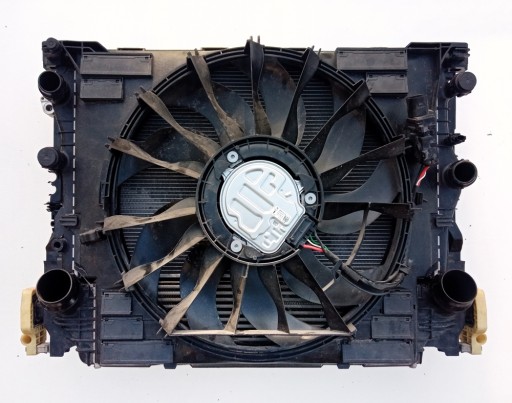 17119425861 - Комплект радіаторів для bmw 5 серії g30 3.0 d