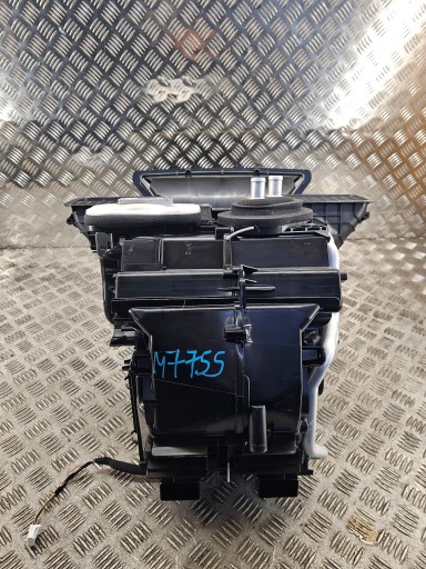 RENAULT TRAFIC III IV NV300 PRIMASTAR 2.0 DCI heater 272706780R