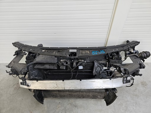 Передний радиатор Audi A8 D4 3.0TDI