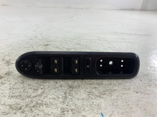 PEUGEOT 406 PANEL okna levý předek