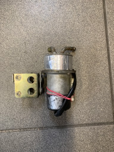 Yamaha FZR 1000 топливный насос