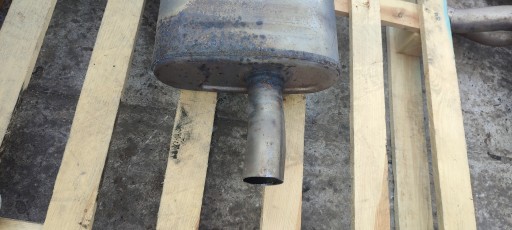 muffler, exhaust central AUDI A4 B8 1.8 TFSI 8K0253411E