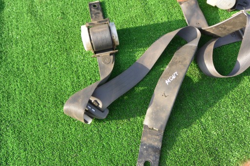 Gurten Sicherheits rechts links vorne OPEL ISUZU MONTEREY BIGHORN TROOPER