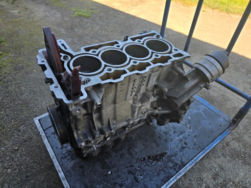 Блок нижнього вала поршні насоса 1.4 VTI 308 MB GU31 DOWN