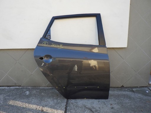 KIA VENGA 09- door right rear.