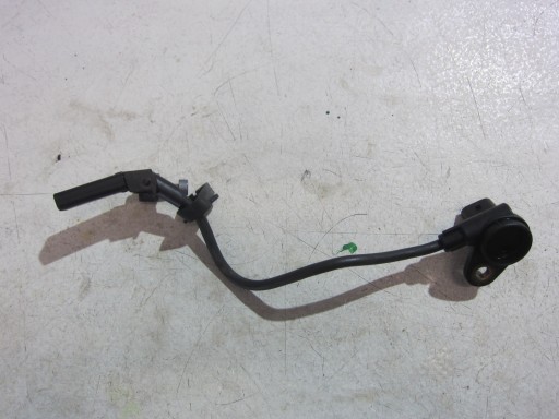 BMW F10 F30 N20 shaft position sensor 13627595860