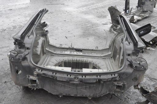 INSIGNIA II B ПОЯС ЗЗАДУ ЗАДНЯ ВАННА ЧВЕРТЬ ДУПУ