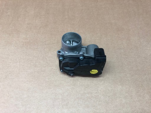 VW UP ДРОССЕЛЬНАЯ ЗАСЛОНКА 04C133062F