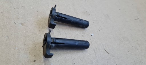 A5 8T LIFT bracket TRZPIEN radiator holder 2X WHT001506A A4 B8 Q5 A6