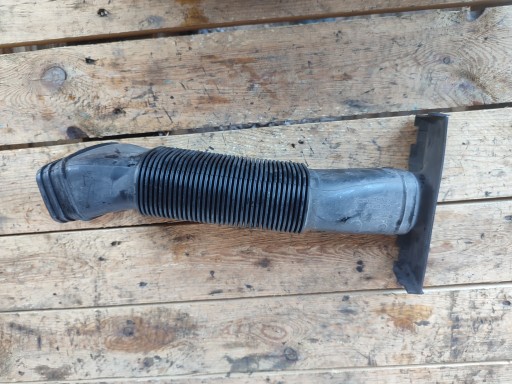 trouba vedení vzduchový 6R0129618 SEAT IBIZA IV