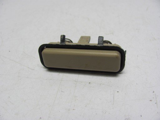 Кнопка зберігання на підлокітнику Mercedes R129 SL