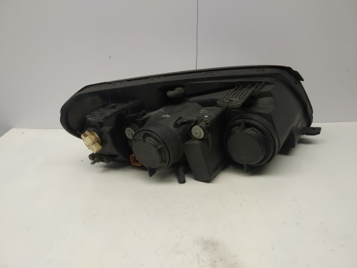 06-10r Chevrolet Captiva reflektor light front left 00015486 before lift