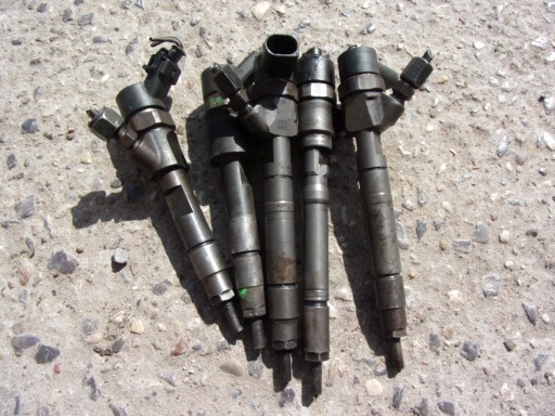 33800-27010 - HYUNDAI KIA 2.0 CRDI ИНЖЕКТОР 0445110064