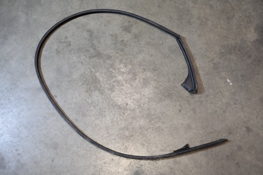 parfait état joint portière gauche MERCEDES AMG GT X290 1