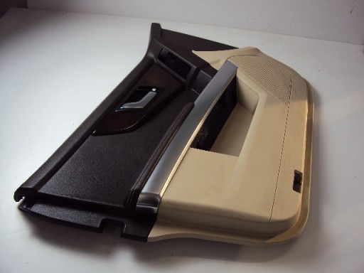 Оббивка передньої лівої двері MERCEDES GLK X204