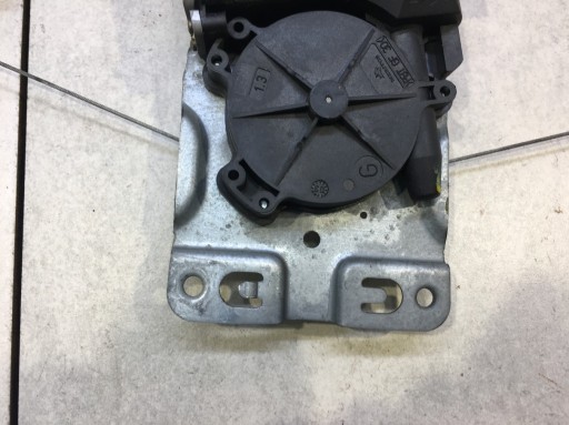 window regulator right rear part 307 SW 2.0 16V