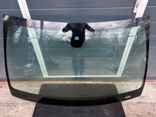 MERCEDES C-Class W205 лобове скло