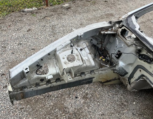 čtvrtka čtvrtka přední pravá Maserati GranTurismo