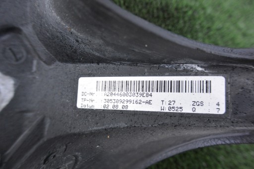 MERCEDES W204 C-class steering wheel, black leather very good condition