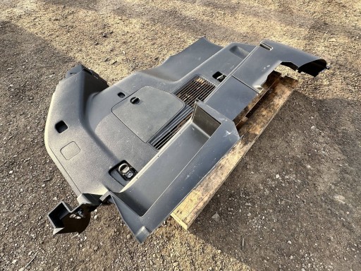side upholstery side left boot rear part rear. Ford Explorer 2020+