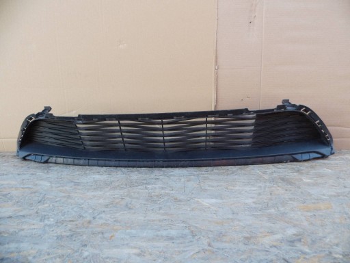 Kia Ceed III 2021-2024 LIFT grille grid of a bumper front of the front